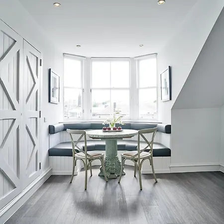 Joivy Stunning Flats In The Centre Apartment Edinburgh Exterior photo
