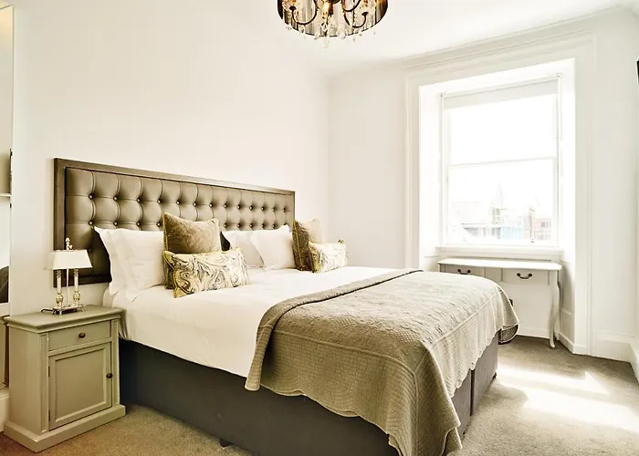 Joivy Luxury Flats On George Street